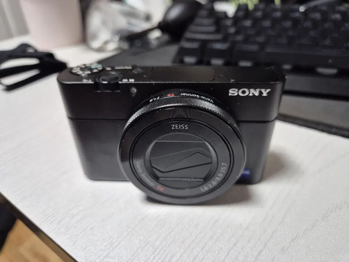 sony rx100m5a